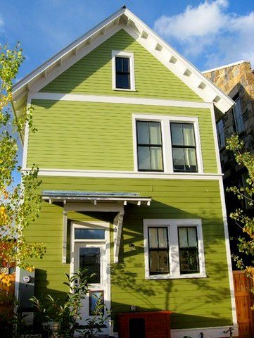 What exterior siding colors go with white house paint?